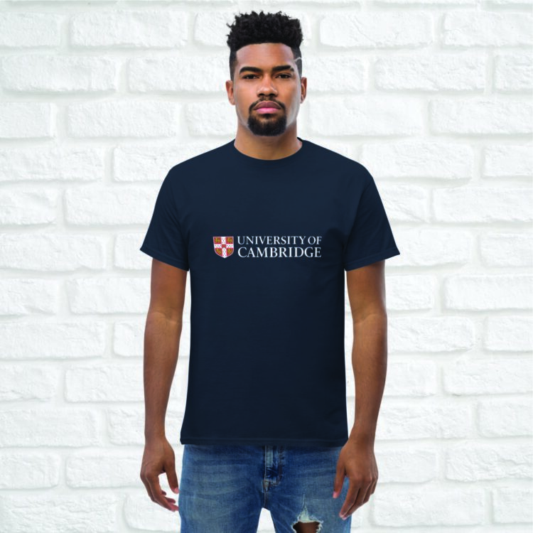 Awesome Distinctive University of Cambridge t-shirt